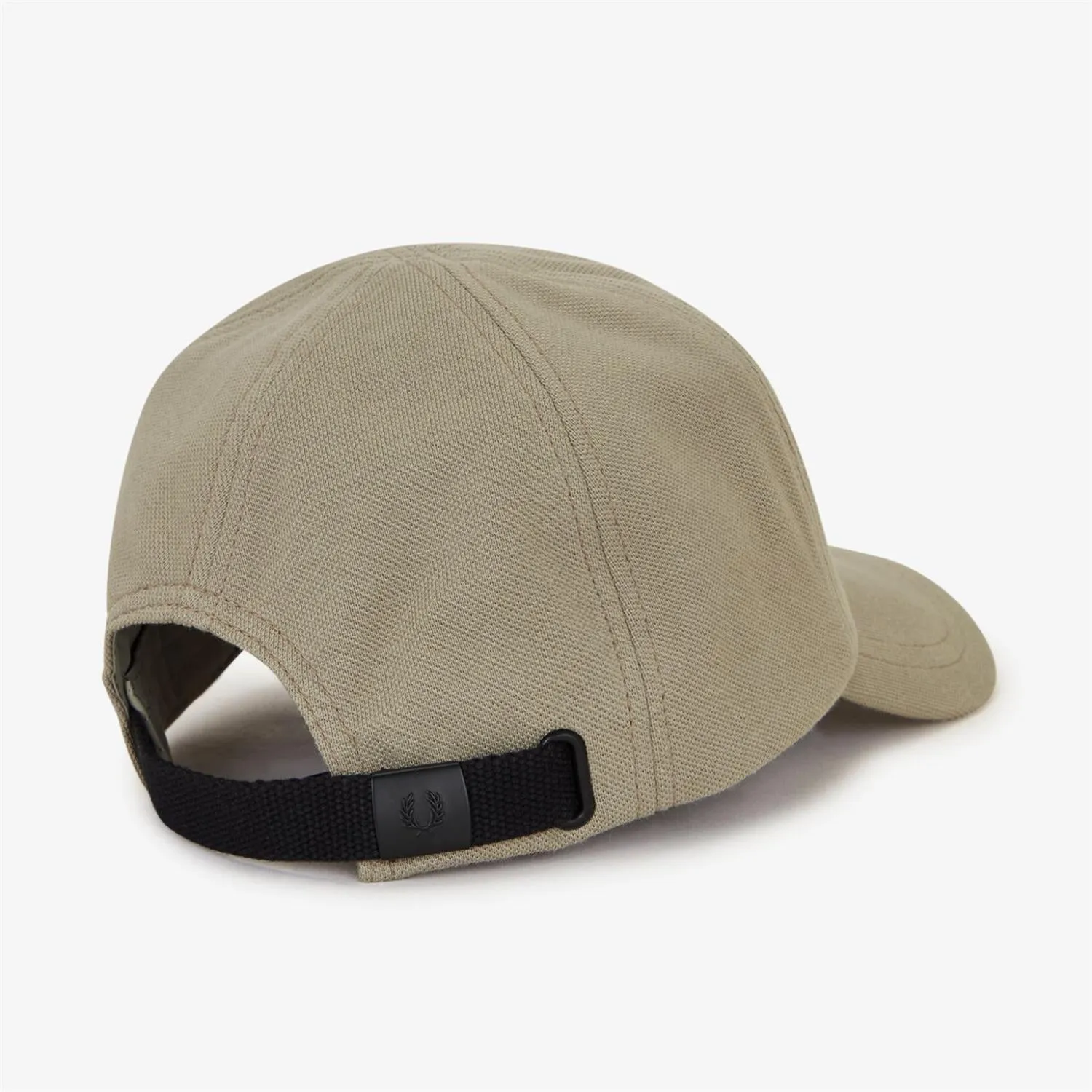 03775 Fred Perry Pique Classic Cap