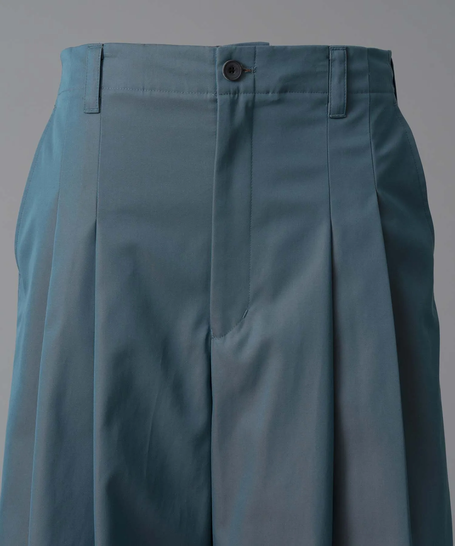 120/2/2 Suvin Cotton Gabardine Prime-Wide Two Tucks Pants