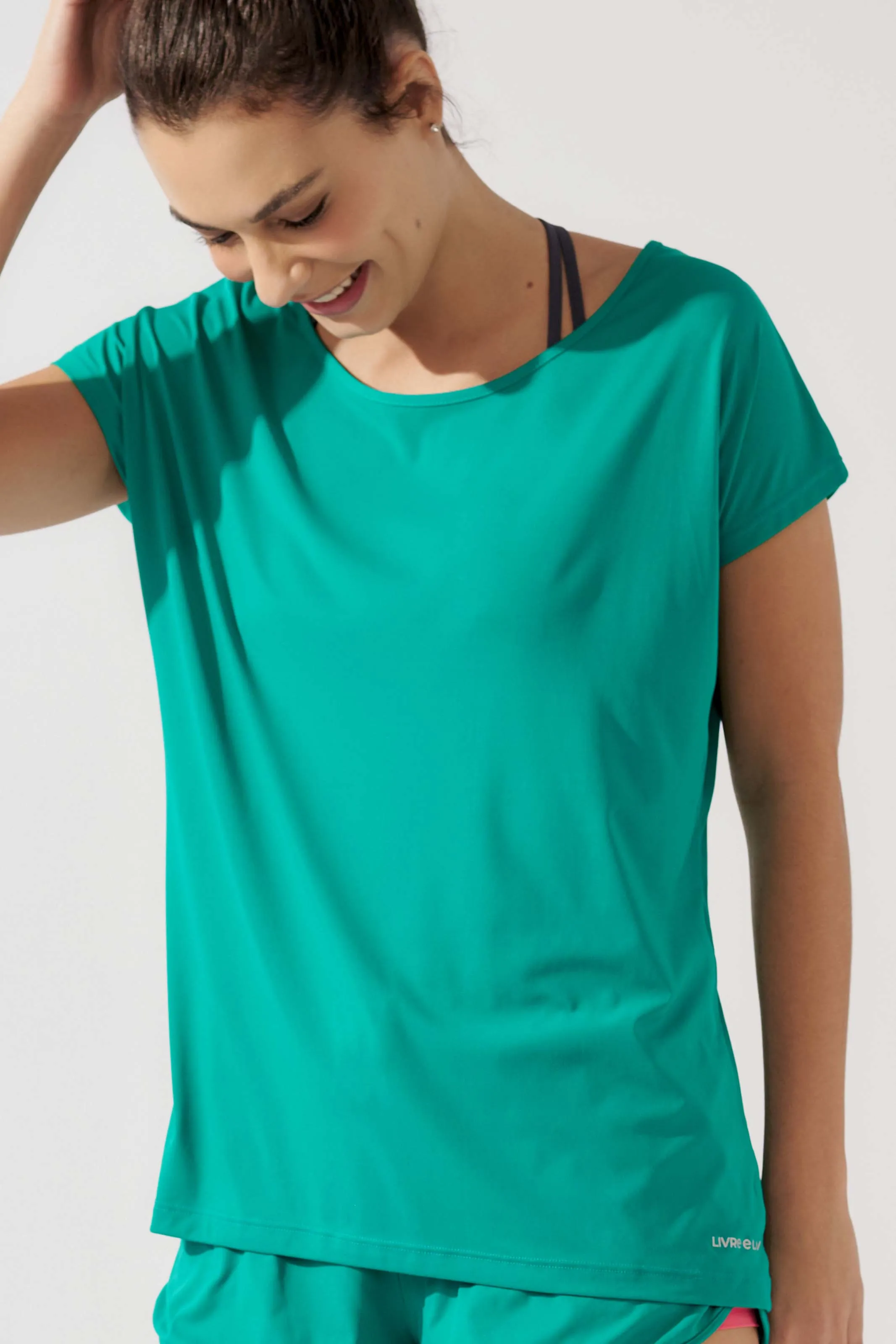 Blusa com Detalhe nas Costas Verde