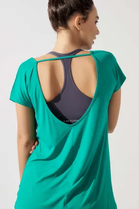 Blusa com Detalhe nas Costas Verde