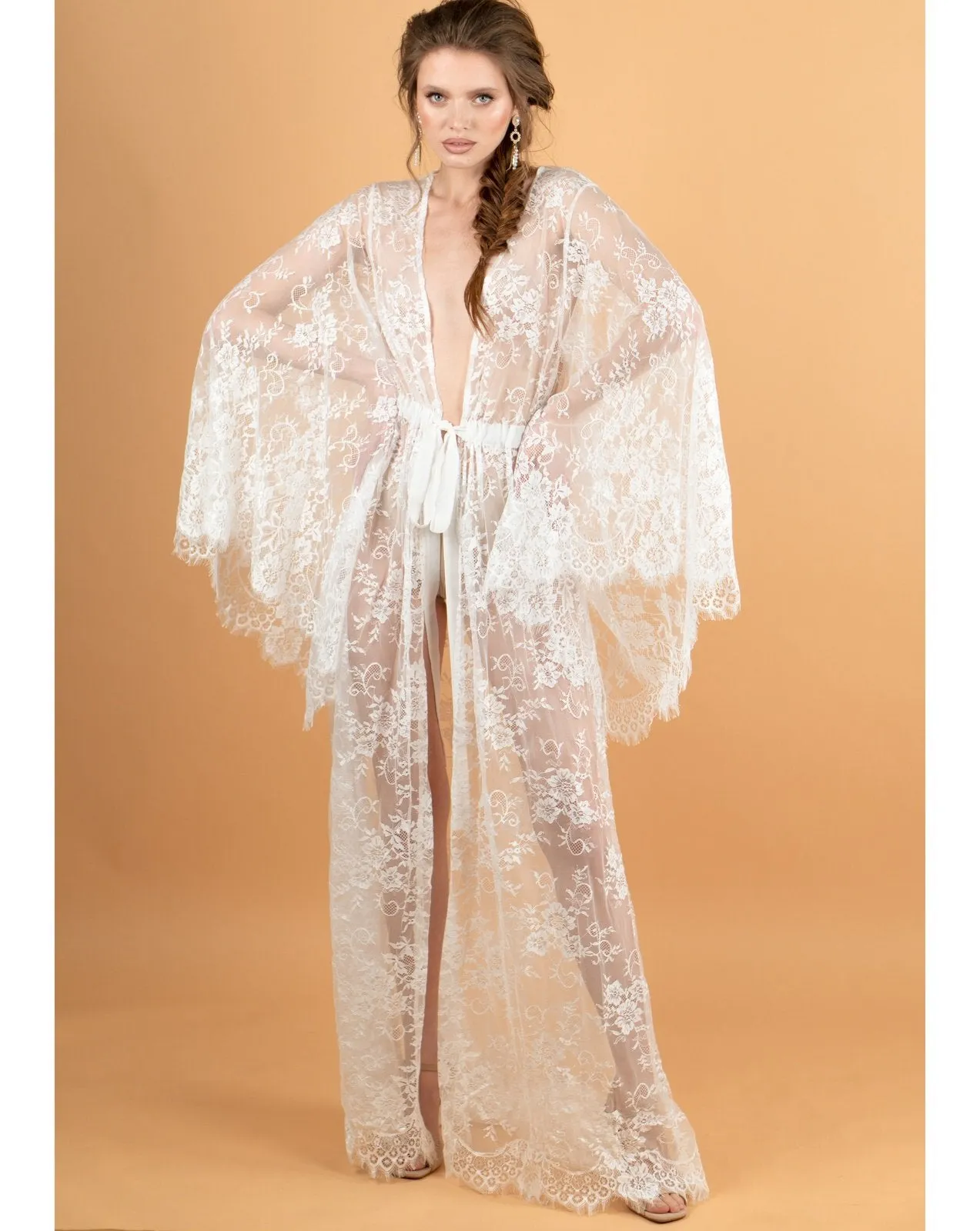 Bride Lumina Long Lace White Robe