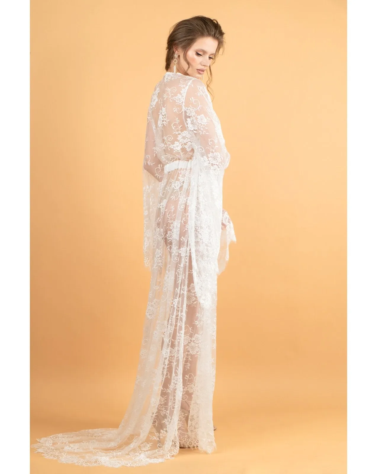 Bride Lumina Long Lace White Robe