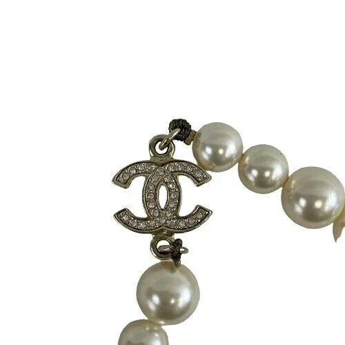 CHANEL - 11P Pearl Crystal CC Charm Faux Pearl Long Silver Necklace