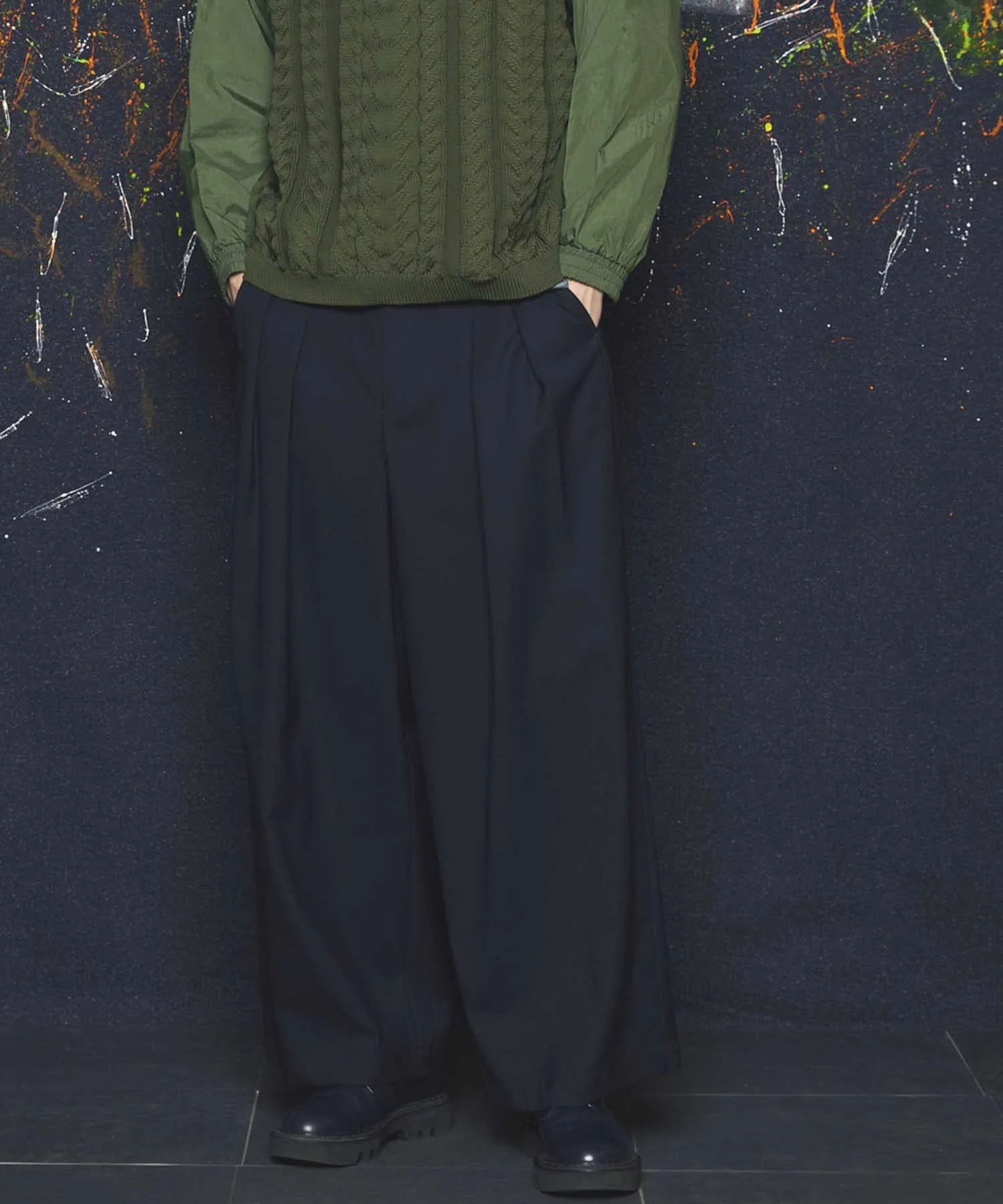 CORDURA Wool Tow-Tuck Wide Pants