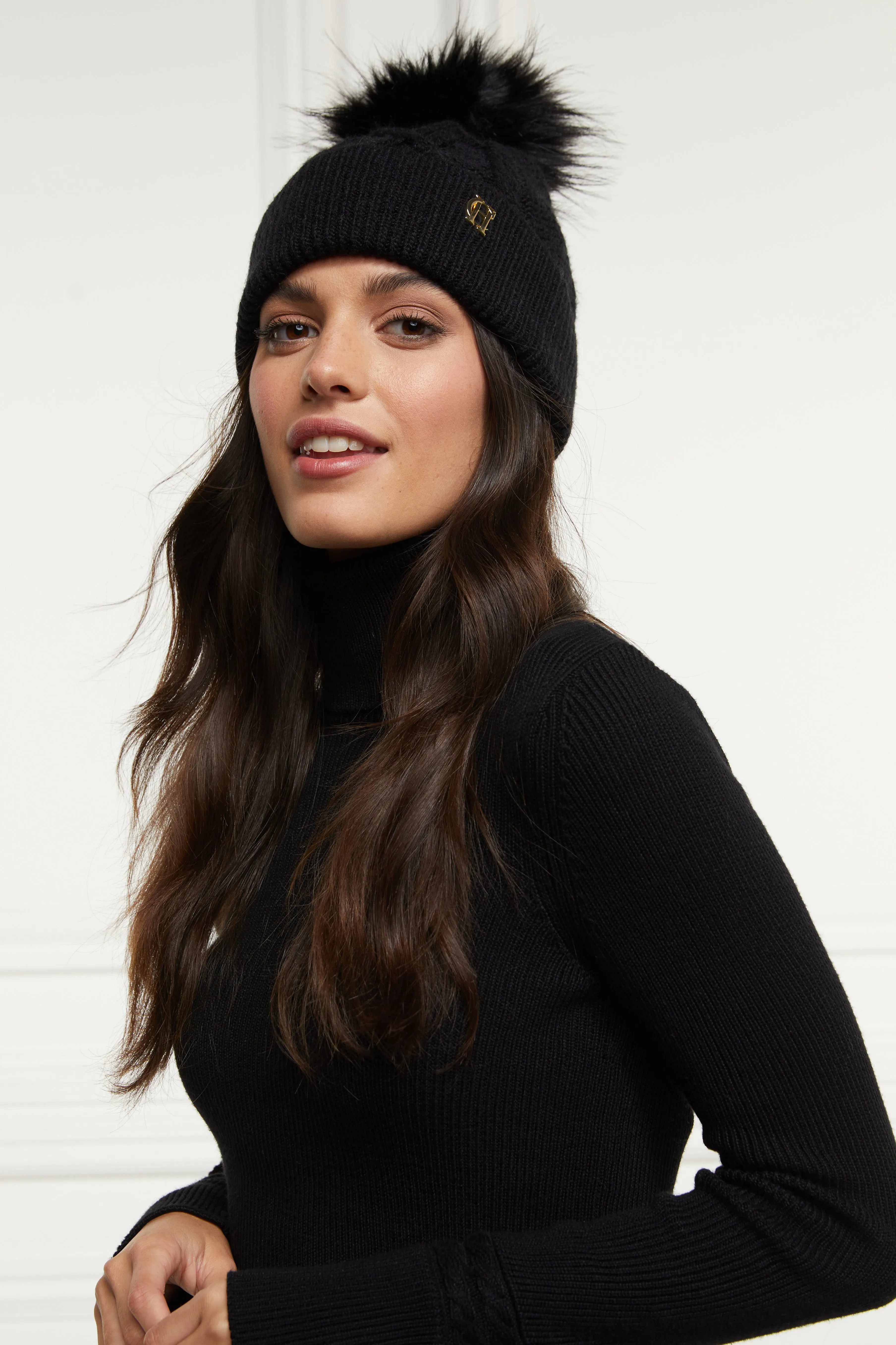 Cortina Bobble Hat (Black)