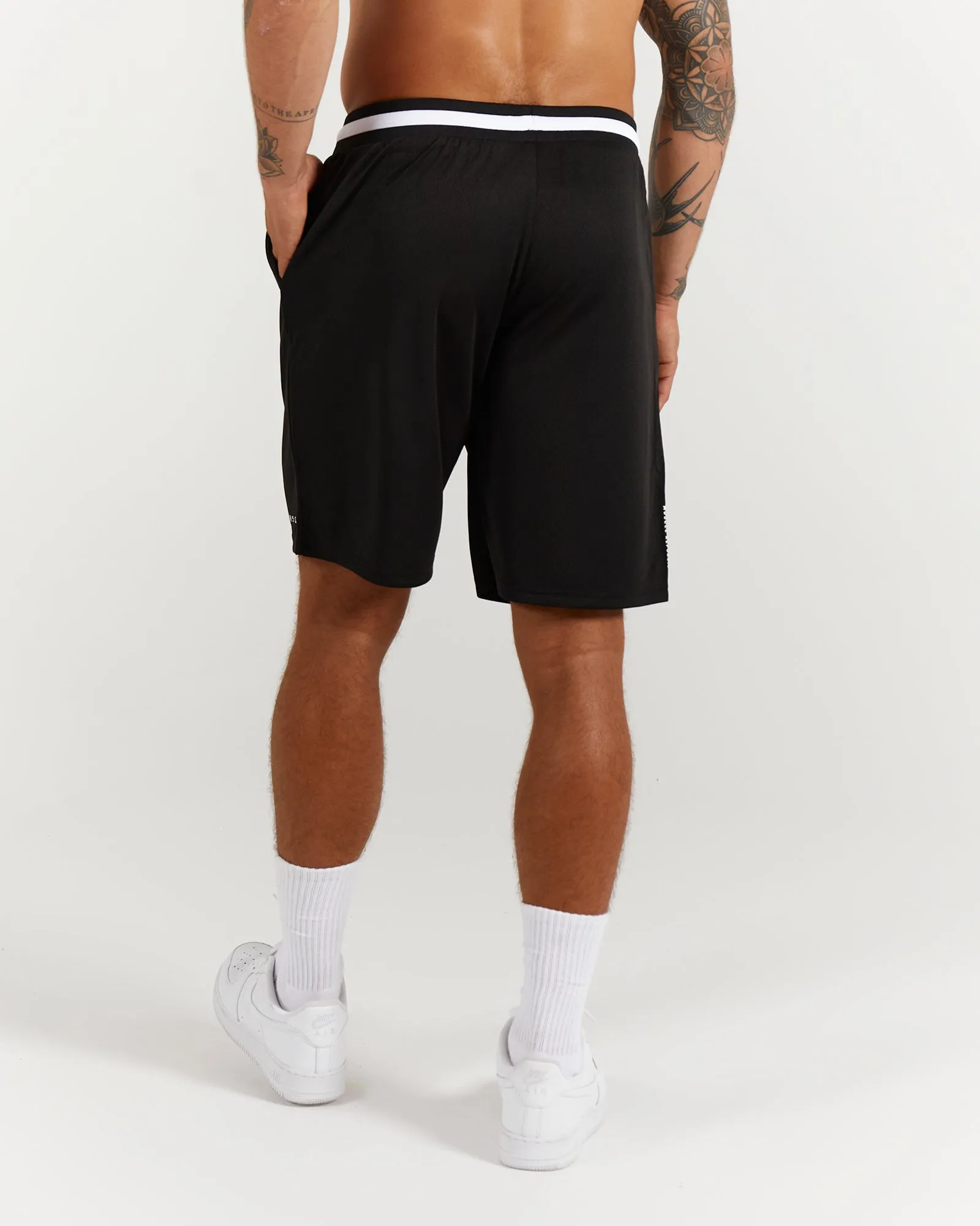 COURTSIDE SHORTS - BLACK