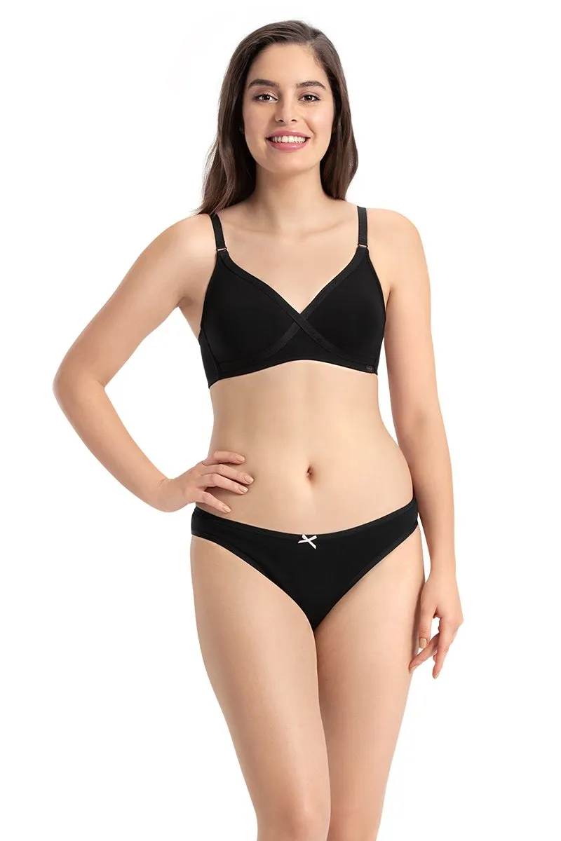 every de Non-Padded Non Wired Smoothing Crossover Bra - Black