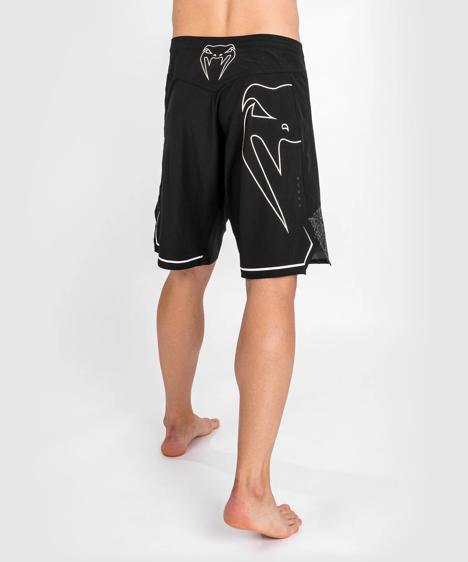 Fightshorts Light 4.0 Venum - Black/White