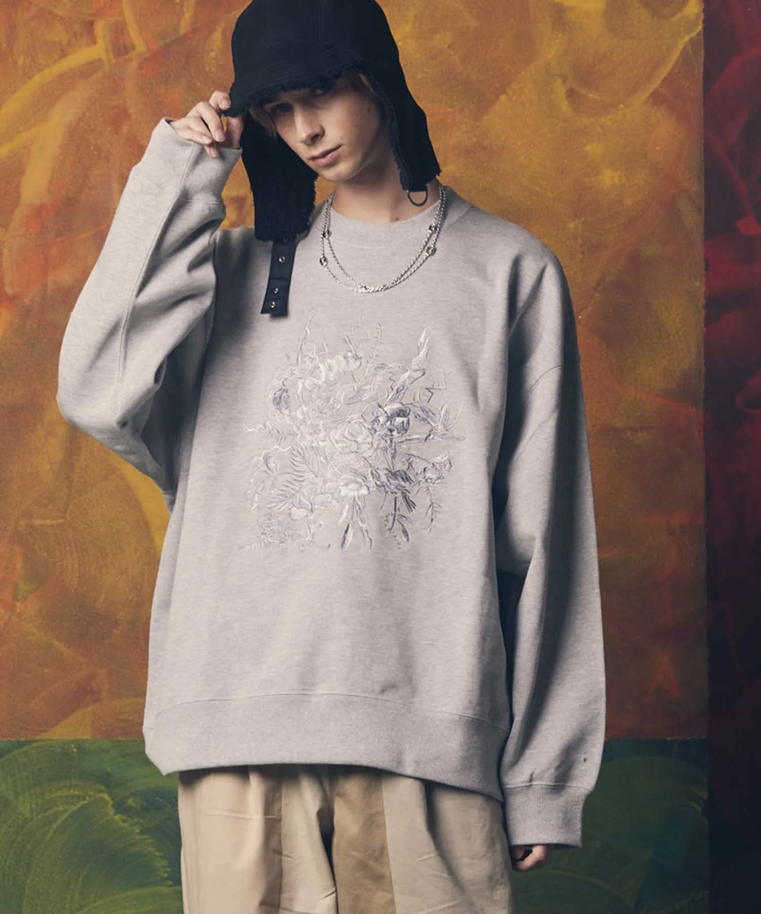 Flower Embroidery Heavy-Weight Sweat Prime-Over Crew Neck Pullover