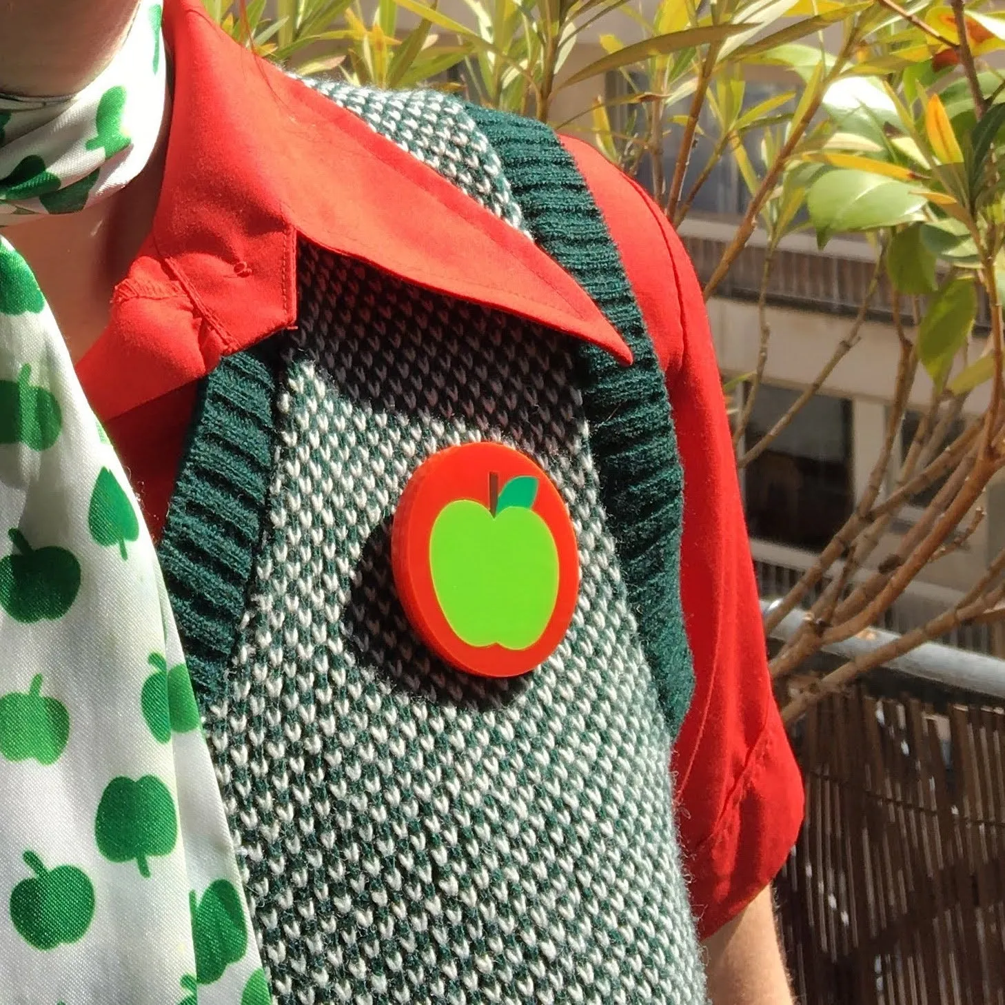 GREEN APPLE Acrylic Brooch