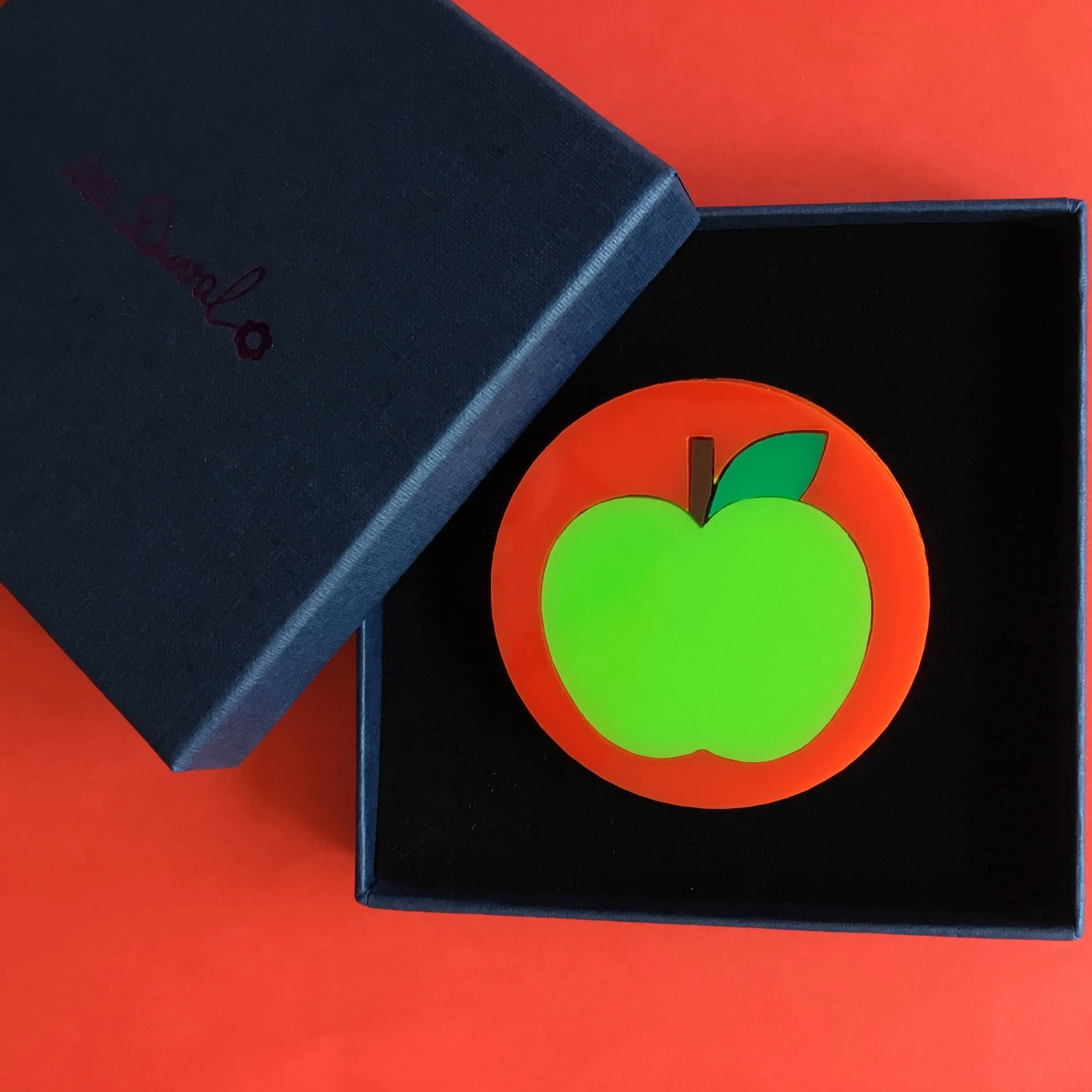 GREEN APPLE Acrylic Brooch