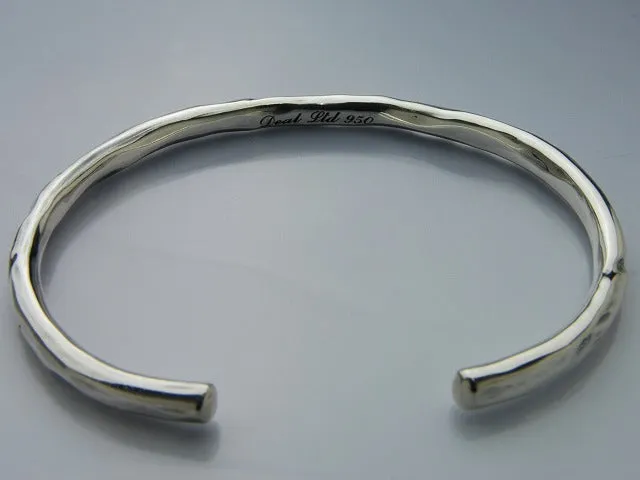 Hammerd Line Bangle