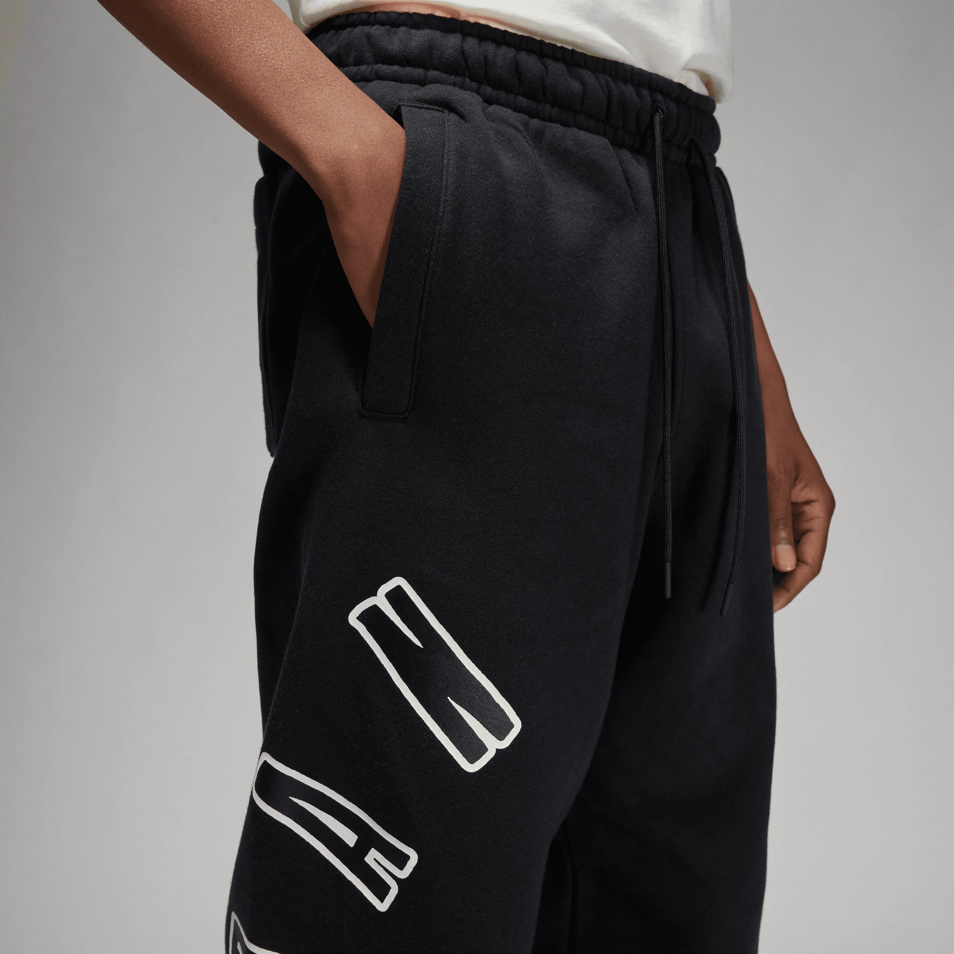 Jordan - Men - Flright MVP HBR Fleece Pants - Black/Sail