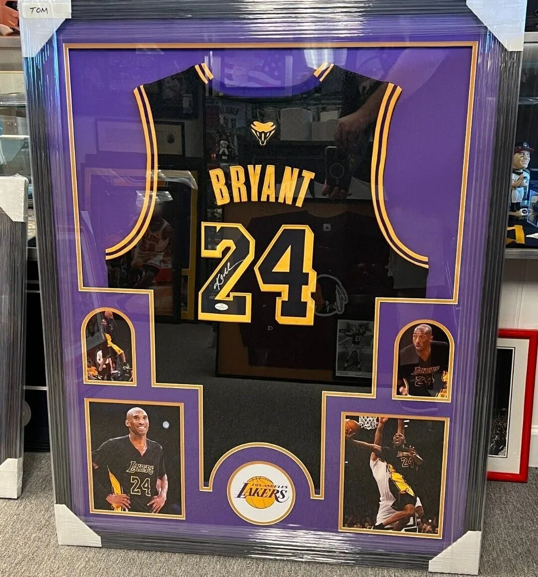 Kobe Bryant Signed Framed Matted Los Angeles Lakers Jersey With COA