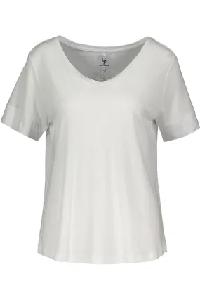 Lily V-neck Tee