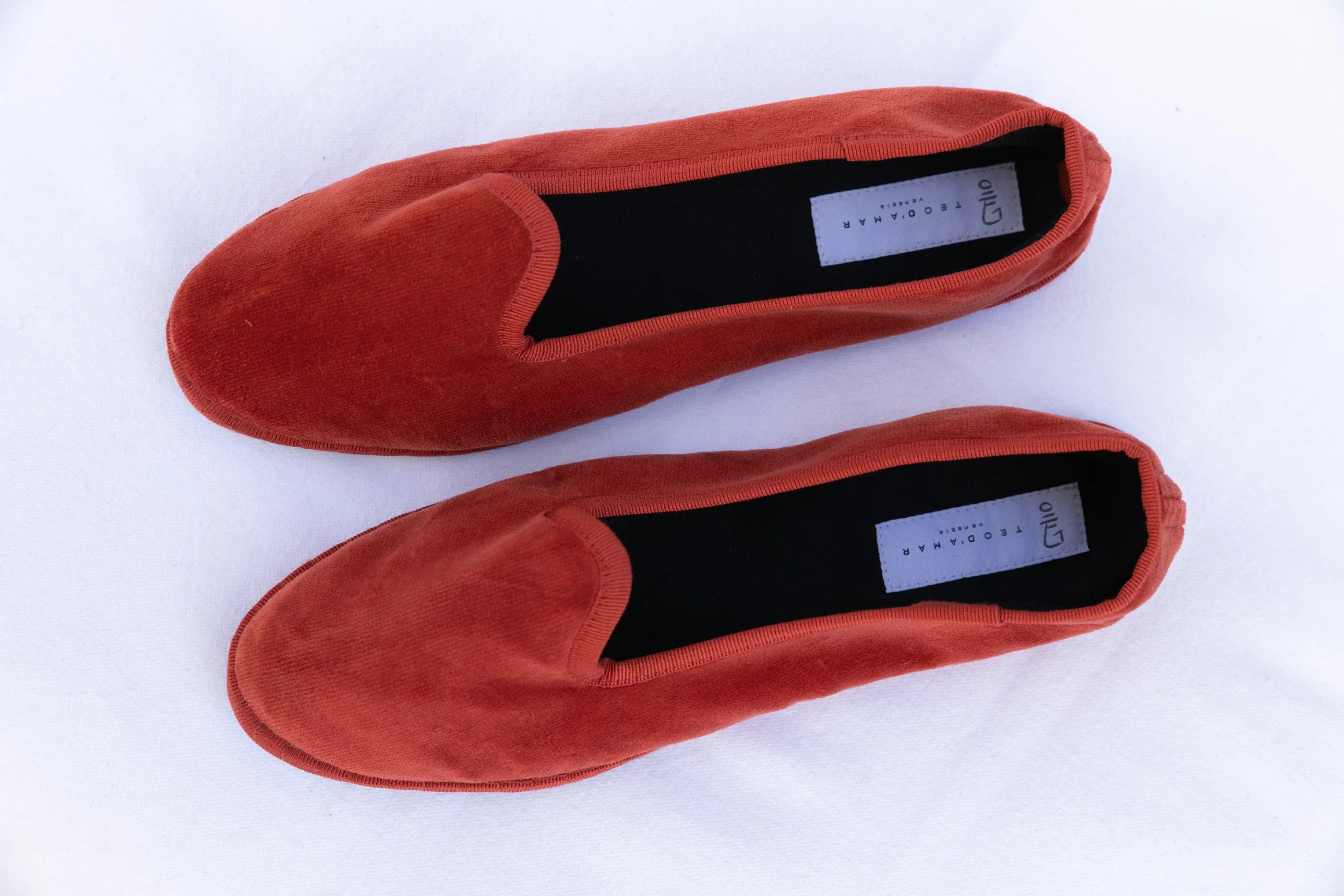 Magenta Venetian Slippers - Teod'amar