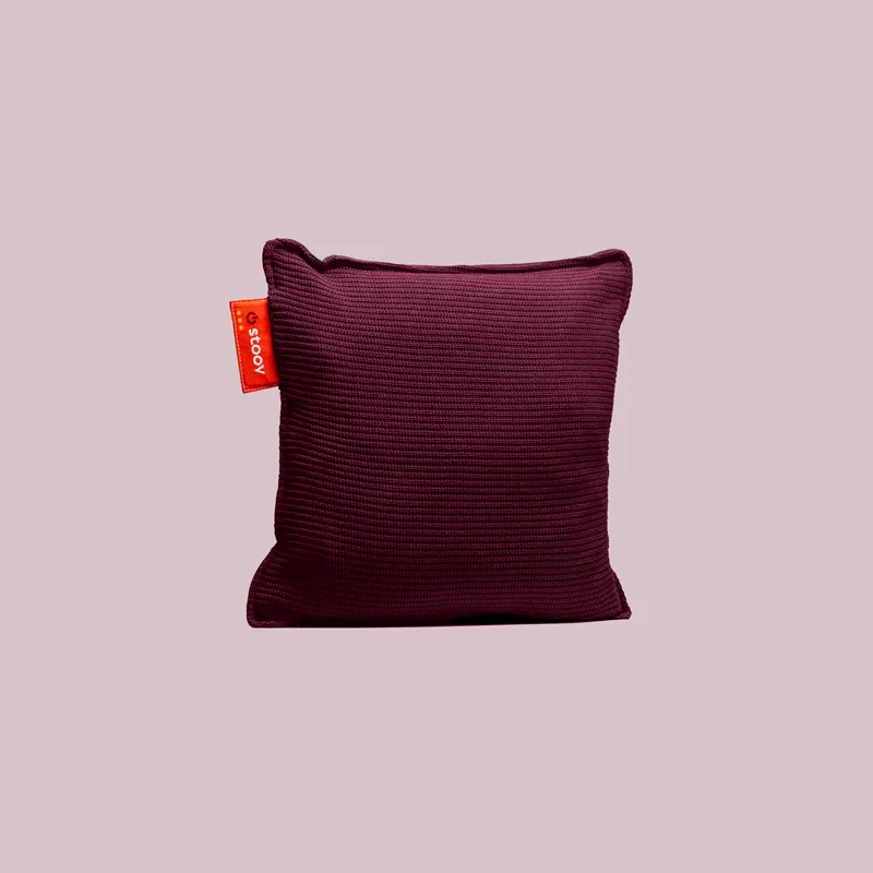 Ploov | 45x45 Knitted Wine Red