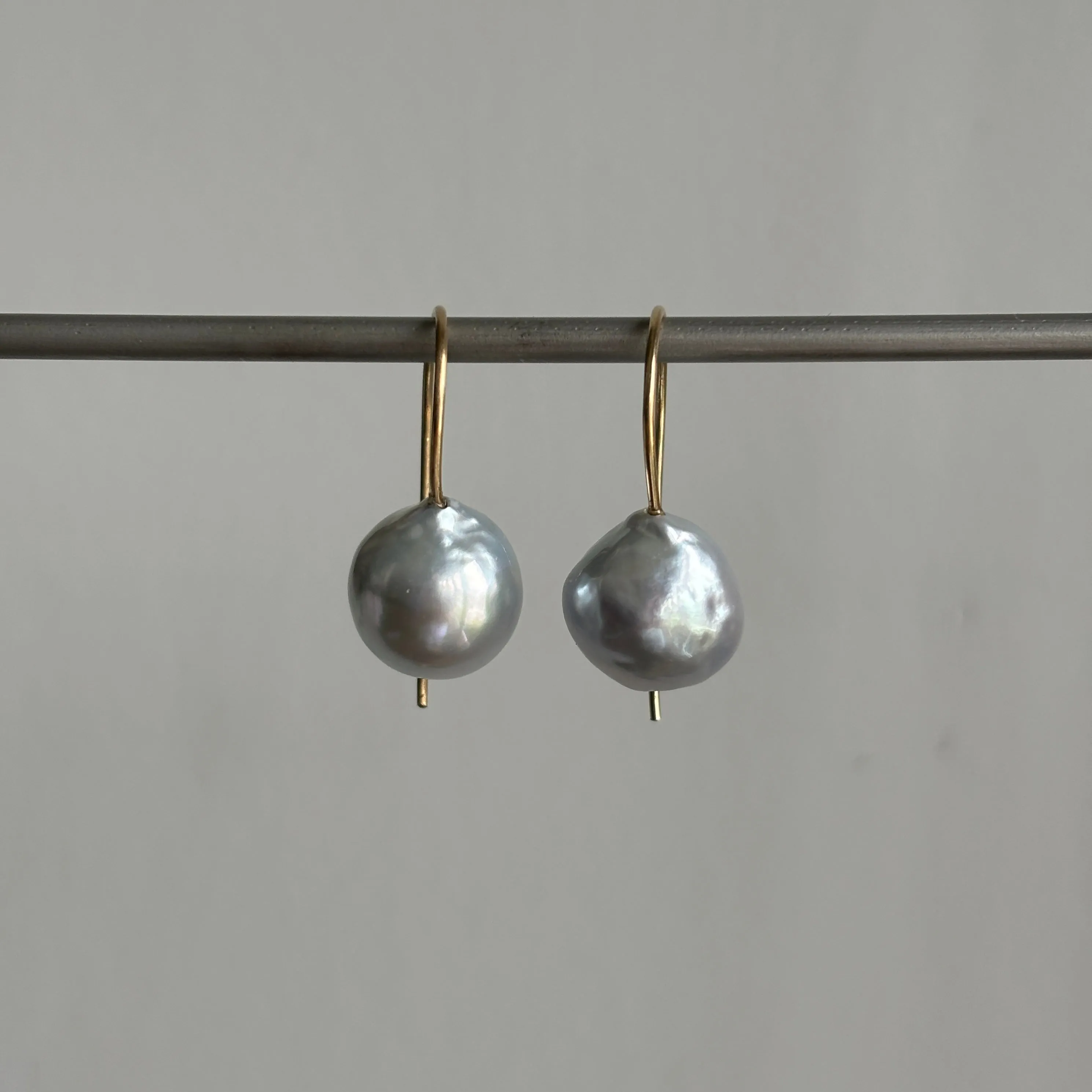 Silver Baroque Pearl Minimalist Earrings