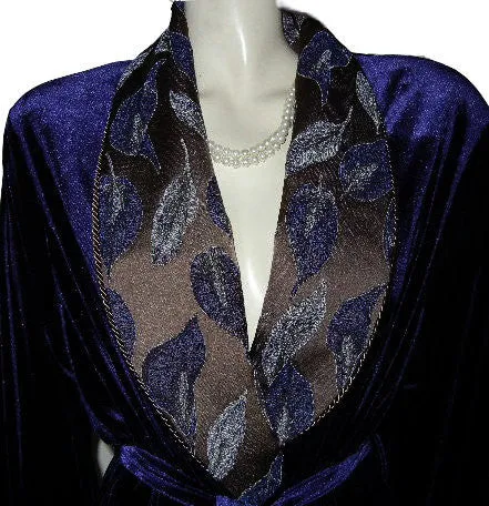 SOLD - NEW - GORGEOUS DIAMOND TEA LUXURIOUS WRAP-STYLE SPANDEX VELVET VELOUR ROBE IN AMETHYST WITH BROCADE APPLIQUE-LOOK FLORAL & LEAF COLLAR & CUFFS - SIZE MEDIUM - #2