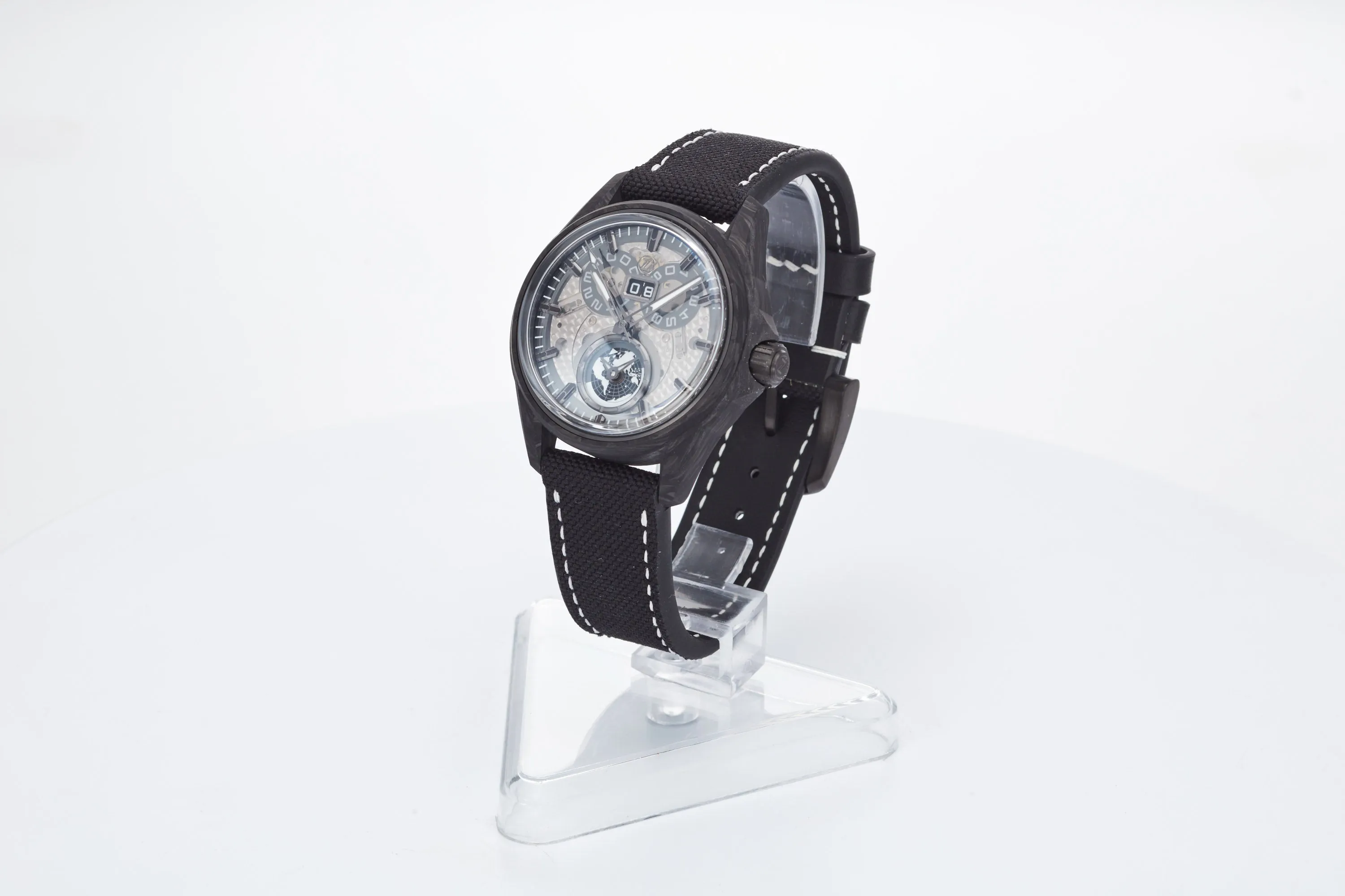 Spearfish Dual Time Carbon 'Moonscape'