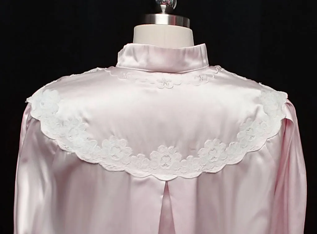 *VINTAGE SARA BETH BRIDAL GLEAMING SATIN POET'S SHIRT NIGHTGOWN WITH EXQUISITE LACE & EMBROIDERY