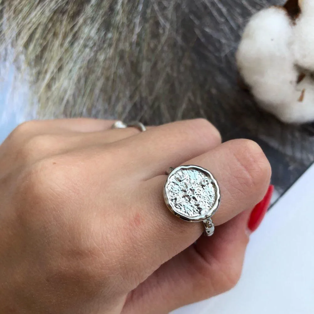 Wanderlust Compass Ring - LAST CHANCE